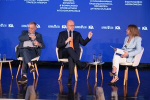 Ο Τάκης Παπαδόπουλος στο συνέδριο «Δυτικά Επιχειρείν 2026», στο Αγρίνιο 35 Ο Τάκης Παπαδόπουλος στο συνέδριο «Δυτικά Επιχειρείν 2026», στο Αγρίνιο