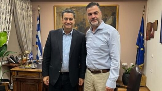 Αγρίνιο: Ο Σπύρος Σκιαδαρέσης συναντήθηκε με τον Δήμαρχο Γιώργο Παπαναστασίου 36 Αγρίνιο: Ο Σπύρος Σκιαδαρέσης συναντήθηκε με τον Δήμαρχο Γιώργο Παπαναστασίου