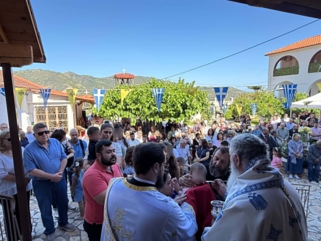 Πανηγυρική Αρχιερατική Θεία λειτουργία στην Μονή Αγίας Τριάδος Ακράτας ΦΩΤΟ 36 Πανηγυρική Αρχιερατική Θεία λειτουργία στην Μονή Αγίας Τριάδος Ακράτας ΦΩΤΟ