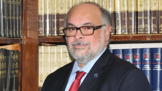 Παρουσιάζεται το νέο βιβλίο του Ν.Τζανάκου «Τα σιντριβάνια των Φιλιατρών και ο Εμπεδοκλής», στην Πάτρα ΦΩΤΟ 38 Παρουσιάζεται το νέο βιβλίο του Ν.Τζανάκου «Τα σιντριβάνια των Φιλιατρών και ο Εμπεδοκλής», στην Πάτρα ΦΩΤΟ