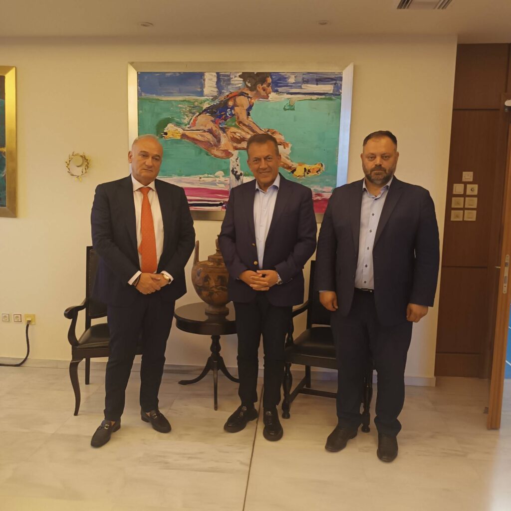 Πάτρα: Συνάντηση Τσιρώνη με τον αν. υπουργό Αθλητισμού Γ.Bρούτση για τον «Απόλλων» ΦΩΤΟ 25 Πάτρα: Συνάντηση Τσιρώνη με τον αν. υπουργό Αθλητισμού Γ.Bρούτση για τον «Απόλλων» ΦΩΤΟ