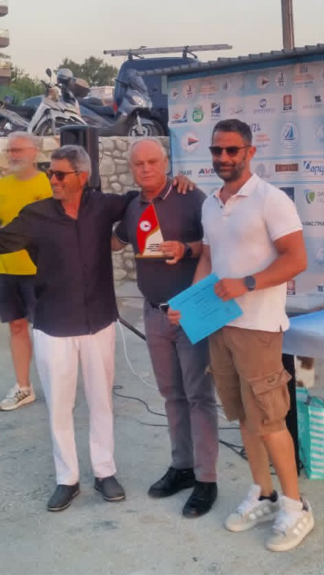 Απονομές σε όσους έχουν διακριθεί σε αγώνες ανοικτής θάλασσας του ΙΟ Πάτρας ΦΩΤΟ 47 Απονομές σε όσους έχουν διακριθεί σε αγώνες ανοικτής θάλασσας του ΙΟ Πάτρας ΦΩΤΟ