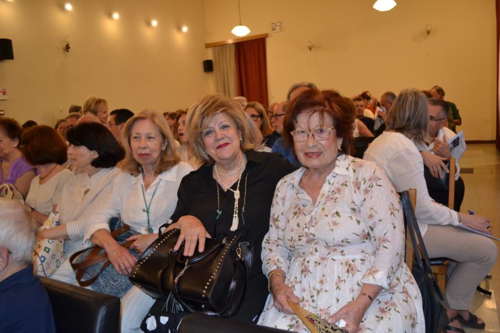 Η παρουσίαση του νέου βιβλίου της Γιώτας Καΐκα «Η Πάτρα στο πρώτο μισό του 20ου αι.» ΦΩΤΟ 52 Η παρουσίαση του νέου βιβλίου της Γιώτας Καΐκα «Η Πάτρα στο πρώτο μισό του 20ου αι.» ΦΩΤΟ