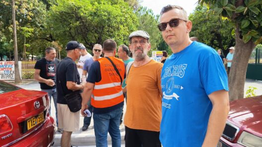 Πάτρας: Ο ΣΥΡΙΖΑ στηρίζει τις κινητοποιήσεις εργαζομένων στη Βιομηχανική Περιοχή ΦΩΤΟ 37 Πάτρας: Ο ΣΥΡΙΖΑ στηρίζει τις κινητοποιήσεις εργαζομένων στη Βιομηχανική Περιοχή ΦΩΤΟ