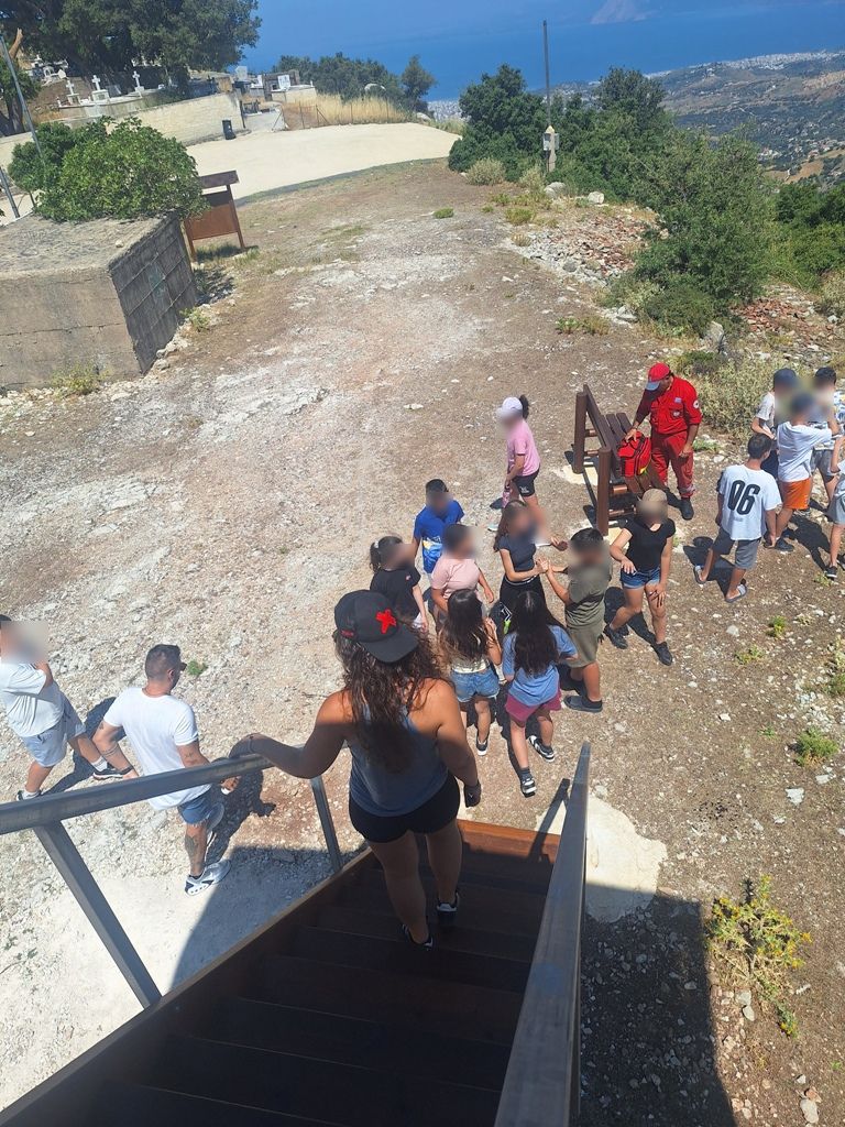 Τα παιδιά των Κατασκηνώσεων του Δήμου Πατρέων γνώρισαν τον φυσικό πλούτο του Παναχαϊκού ΦΩΤΟ 5 Τα παιδιά των Κατασκηνώσεων του Δήμου Πατρέων γνώρισαν τον φυσικό πλούτο του Παναχαϊκού ΦΩΤΟ