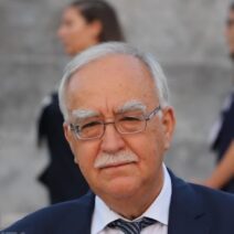 Παιδιά με μάσκες προστασίας