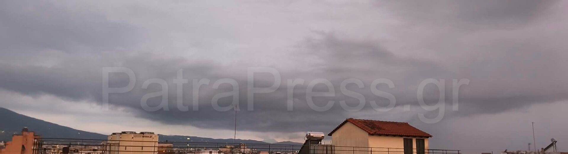 Άστρα και βρόντηξες στην Πάτρα