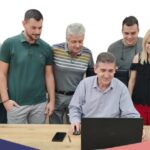Δυτική Αχαΐα: Ολομέτωπη επίθεση κατοίκων στον δήμαρχο, ζητώντας την παραίτησή του ΒΙΝΤΕΟ