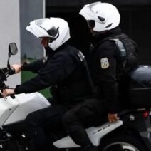 Θεσσαλονίκη: Έκρυψαν κάνναβη στα κεραμίδια σχολείου 2 Θεσσαλονίκη: Έκρυψαν κάνναβη στα κεραμίδια σχολείου