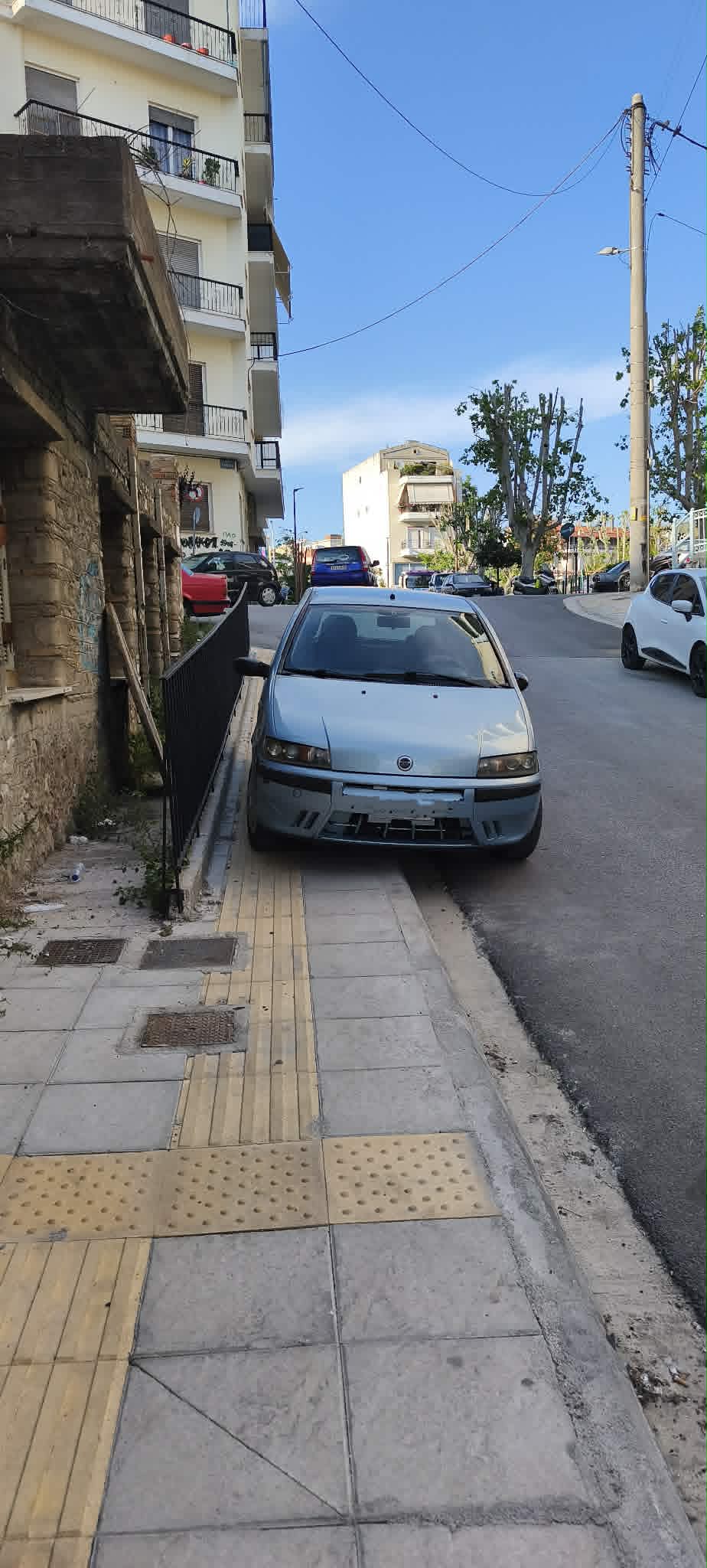 Πάτρα: Πεζοδρόμια...απροσπέλαστα από παρκαρισμένα μηχανάκια - Η νέα κανονικότητα των Αναπλάσεων - Ο Διοικητής της Τροχαίας στο Patrapress ΦΩΤΟ