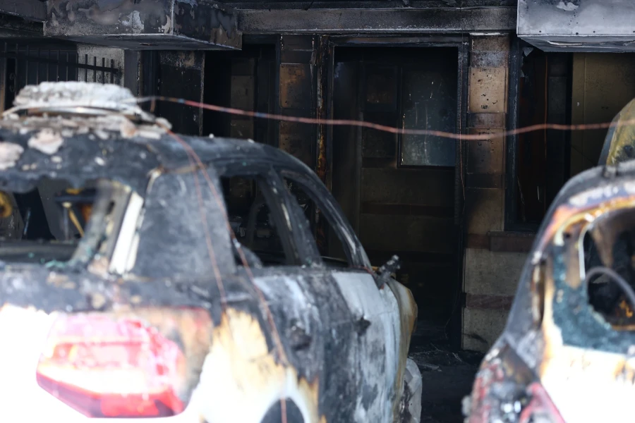 Θεσσαλονίκη: Γκαζάκια σε κατοικίες στελεχών της ΝΔ – Καταδίκη από την κυβέρνηση 32 Θεσσαλονίκη: Γκαζάκια σε κατοικίες στελεχών της ΝΔ – Καταδίκη από την κυβέρνηση