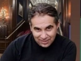 «Είναι αργά για δάκρυα...»