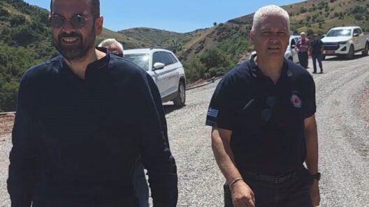 Αχαΐα: Φαρμάκης και Ζαΐμης - «Επιτακτική ανάγκη ένας νέος δρόμος Χαλανδρίτσα - Καλάβρυτα» 13 Αχαΐα: Φαρμάκης και Ζαΐμης - «Επιτακτική ανάγκη ένας νέος δρόμος Χαλανδρίτσα - Καλάβρυτα»
