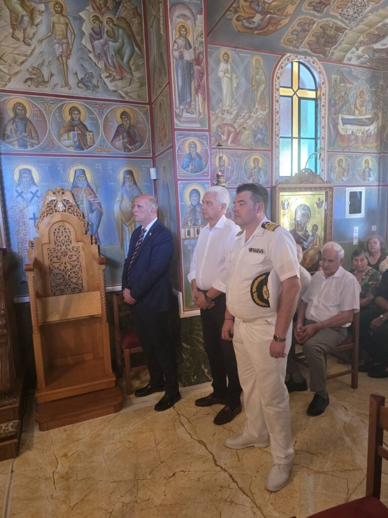 Η Πάτρα τίμησε τον Άγιο Γερβάσιο ΦΩΤΟ 30 Η Πάτρα τίμησε τον Άγιο Γερβάσιο ΦΩΤΟ