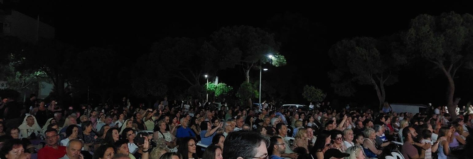 Η έναρξη του Παγκόσμιου Φεστιβάλ Παραδοσιακών Χορών, στο Αίγιο ΒΙΝΤΕΟ