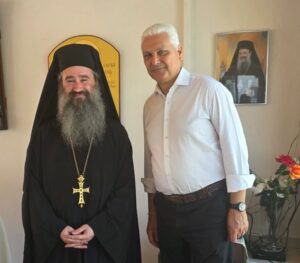 Ο Φωκίων Ζαμπέτης στο ναό του Αγίου Γερασίμου Πατρών ΦΩΤΟ