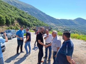 Ο περίφηρος Νεκτάριος Φαρμάκης στην ορεινή Ναυπακτία ΦΩΤΟ