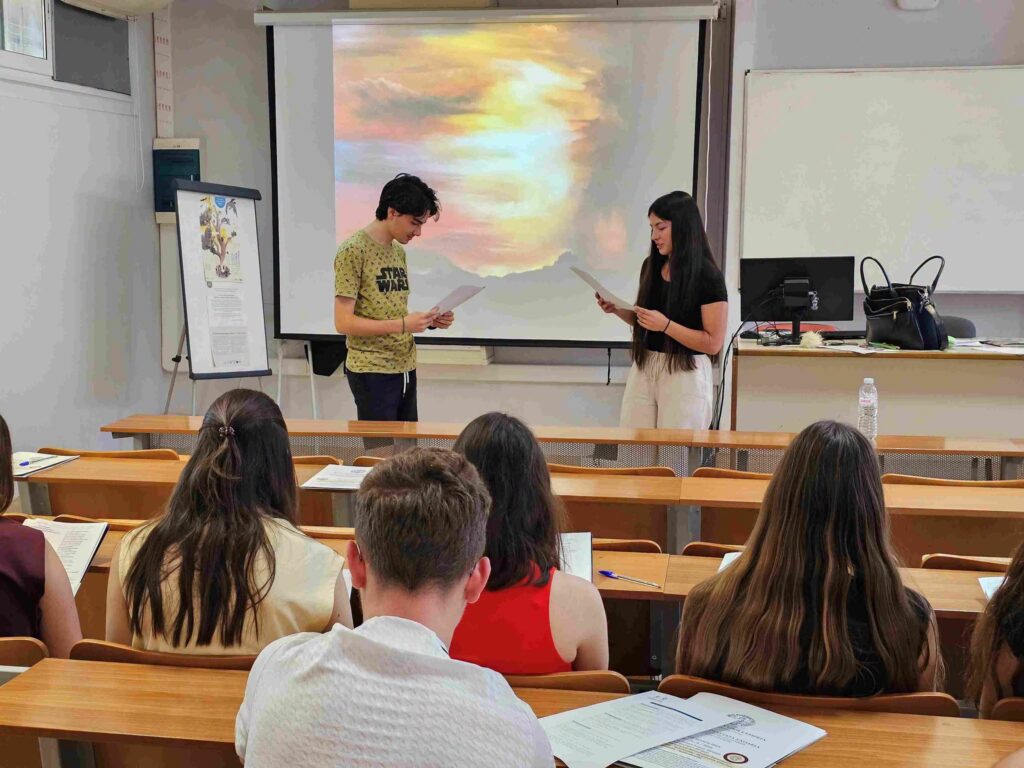 Summer School, μία συναρπαστική εμπειρία για 140 μαθητές από το Αρσάκειο Λύκειο Πατρών ΦΩΤΟ 35 Summer School, μία συναρπαστική εμπειρία για 140 μαθητές από το Αρσάκειο Λύκειο Πατρών ΦΩΤΟ