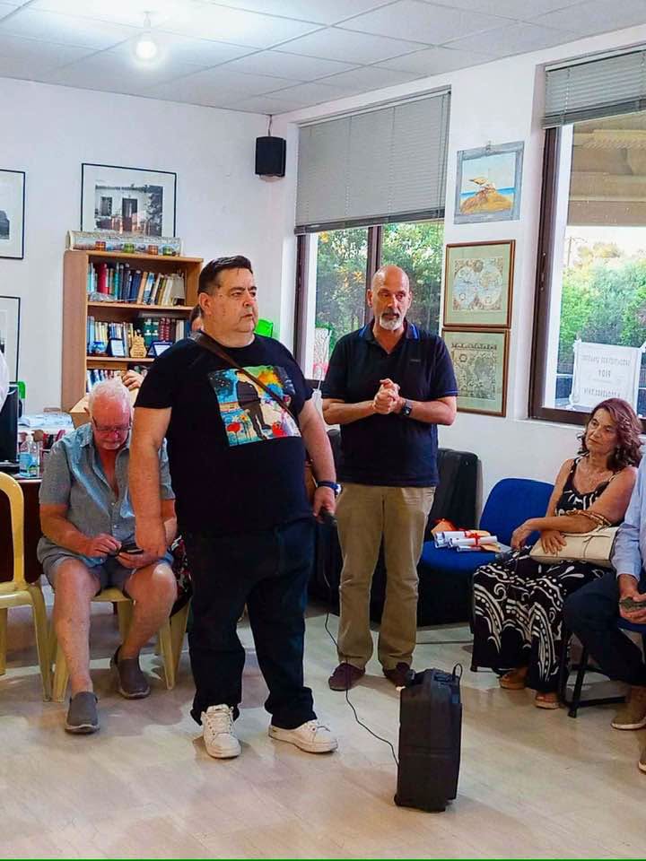 Ο Χαράλαμπος Μπονάνος στον ξάδερφο του καλλιτέχνη Αλέξανδρο Δεμαρτίνο, στο Ρίο ΦΩΤΟ