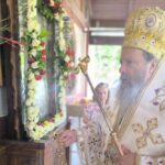 Ο Κερνίτσης Χρύσανθος στην Θεία Λειτουργία στους Αγίους Αποστόλους Πατρών ΦΩΤΟ