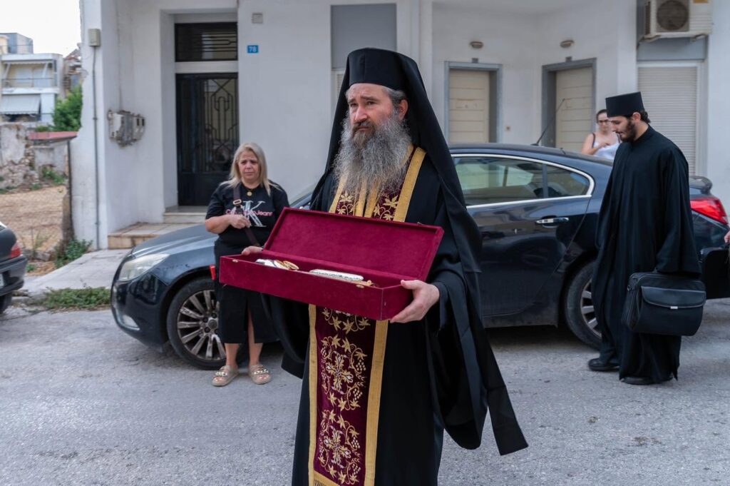 Η υποδοχή της Τιμίας Χειρός του Γερβασίου στον Αγιο Δημήτριο Πατρών ΦΩΤΟ 15 Η υποδοχή της Τιμίας Χειρός του Γερβασίου στον Αγιο Δημήτριο Πατρών ΦΩΤΟ
