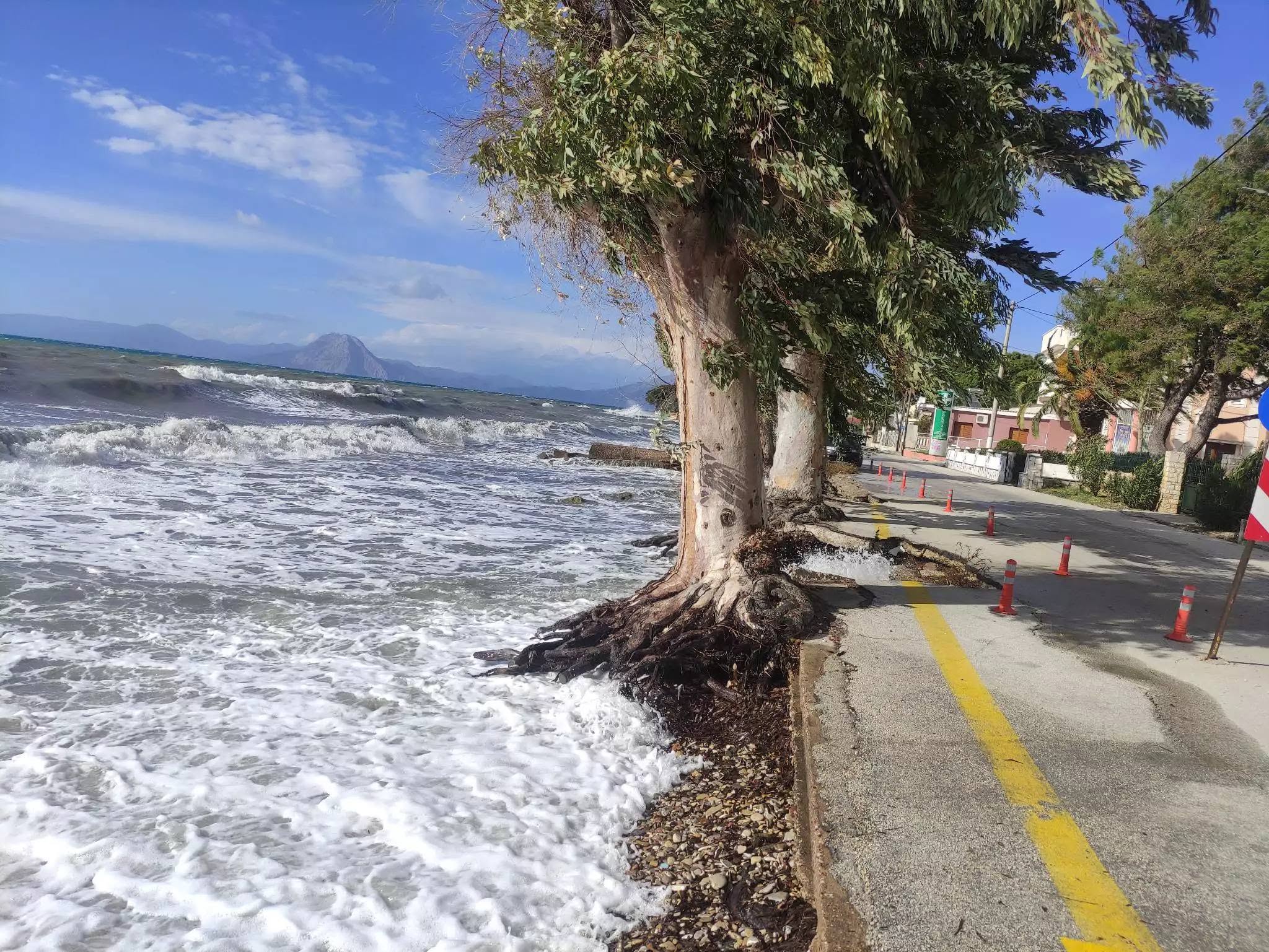 Αχαΐα: Οριστική προστασία του κεντρικού δρόμου στα Βραχνέικα - Η επιστημονική λύση για τέσσερις περιοχές στο Patrapress ΜΑΚΕΤΕΣ-ΦΩΤΟ