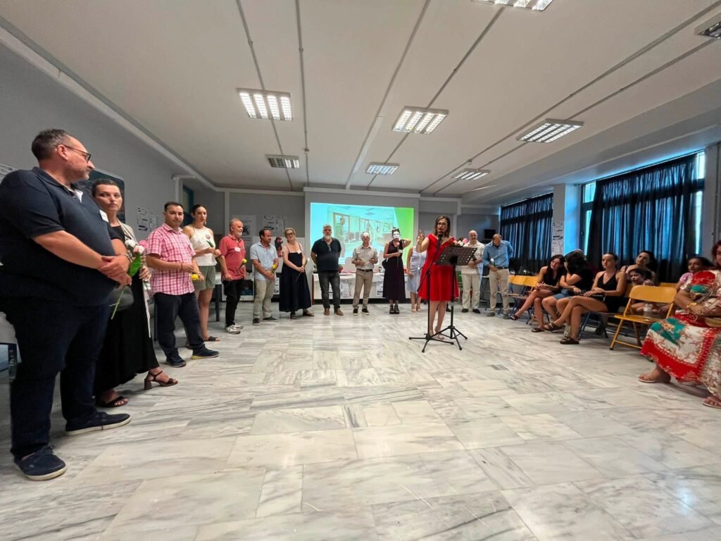 Ο Σπύρος Σκιαδαρέσης στο Σχολείο Δεύτερης Ευκαιρίας Ναυπάκτου ΦΩΤΟ 30 Ο Σπύρος Σκιαδαρέσης στο Σχολείο Δεύτερης Ευκαιρίας Ναυπάκτου ΦΩΤΟ
