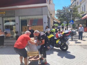 Πάτρα: Αντιδράσεις για την αδιαφορία περαστικών όταν ηλικιωμένη έπεσε σε φρεάτιο ΦΩΤΟ