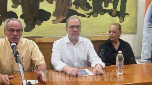 Με ιερέα παρόντα, στα Χανιά, ο Αχαιός Μαρίνος Σκανδάμης, σε συνάντηση του κόμματος Τσίπρα ΦΩΤ0 13 Με ιερέα παρόντα, στα Χανιά, ο Αχαιός Μαρίνος Σκανδάμης, σε συνάντηση του κόμματος Τσίπρα ΦΩΤ0