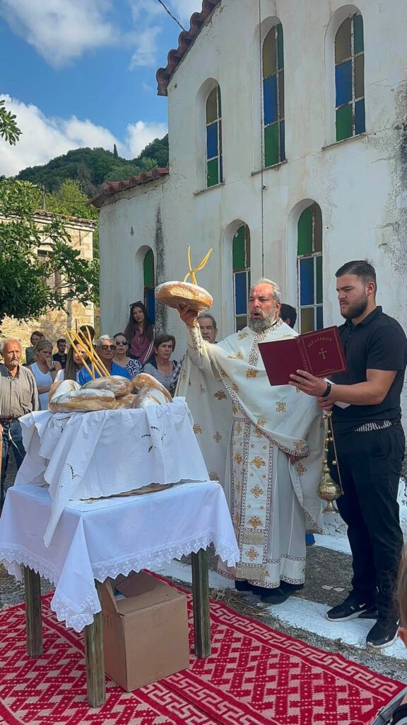 Το Λαπαναΐτικο Συναπάντημα στο χωριό των Καλαβρύτων ΦΩΤΟ 17 Το Λαπαναΐτικο Συναπάντημα στο χωριό των Καλαβρύτων ΦΩΤΟ