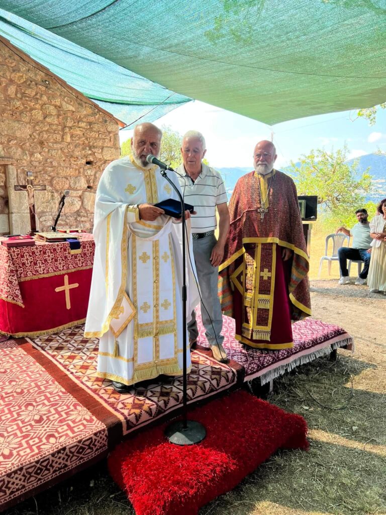 Θρησκευτική ευλάβεια στο Πάτημα του Αγίου Ανδρέα, στο Λεόντιο ΦΩΤΟ 9 Θρησκευτική ευλάβεια στο Πάτημα του Αγίου Ανδρέα, στο Λεόντιο ΦΩΤΟ