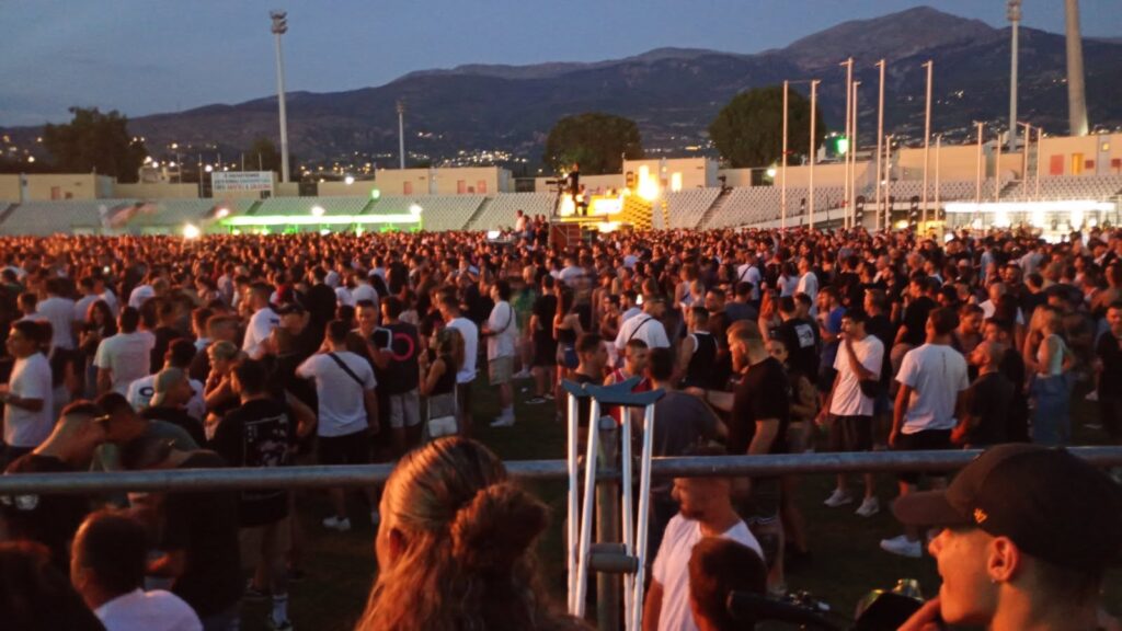 Ο Σ.Ο.Ψ.Υ Πάτρας στη συναυλία του ΛΕΞ με ευχαριστίες ΦΩΤΟ 29 Ο Σ.Ο.Ψ.Υ Πάτρας στη συναυλία του ΛΕΞ με ευχαριστίες ΦΩΤΟ