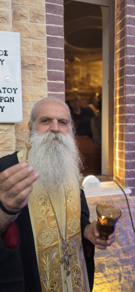 Η Αγία Τριάδα Πατρών στους εορτασμούς του παρεκκλησίου Οσίου Παϊσίου ΦΩΤΟ 10 Η Αγία Τριάδα Πατρών στους εορτασμούς του παρεκκλησίου Οσίου Παϊσίου ΦΩΤΟ