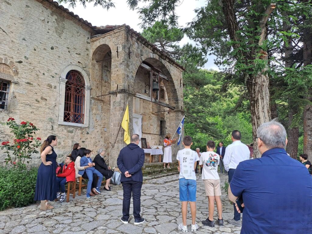 Ζωντανές ρίζες στο Σόλο Νωνάκριδας για την Ελληνική Επανάσταση του 1821 ΒΙΝΤΕΟ-ΦΩΤΟ 12 Ζωντανές ρίζες στο Σόλο Νωνάκριδας για την Ελληνική Επανάσταση του 1821 ΒΙΝΤΕΟ-ΦΩΤΟ