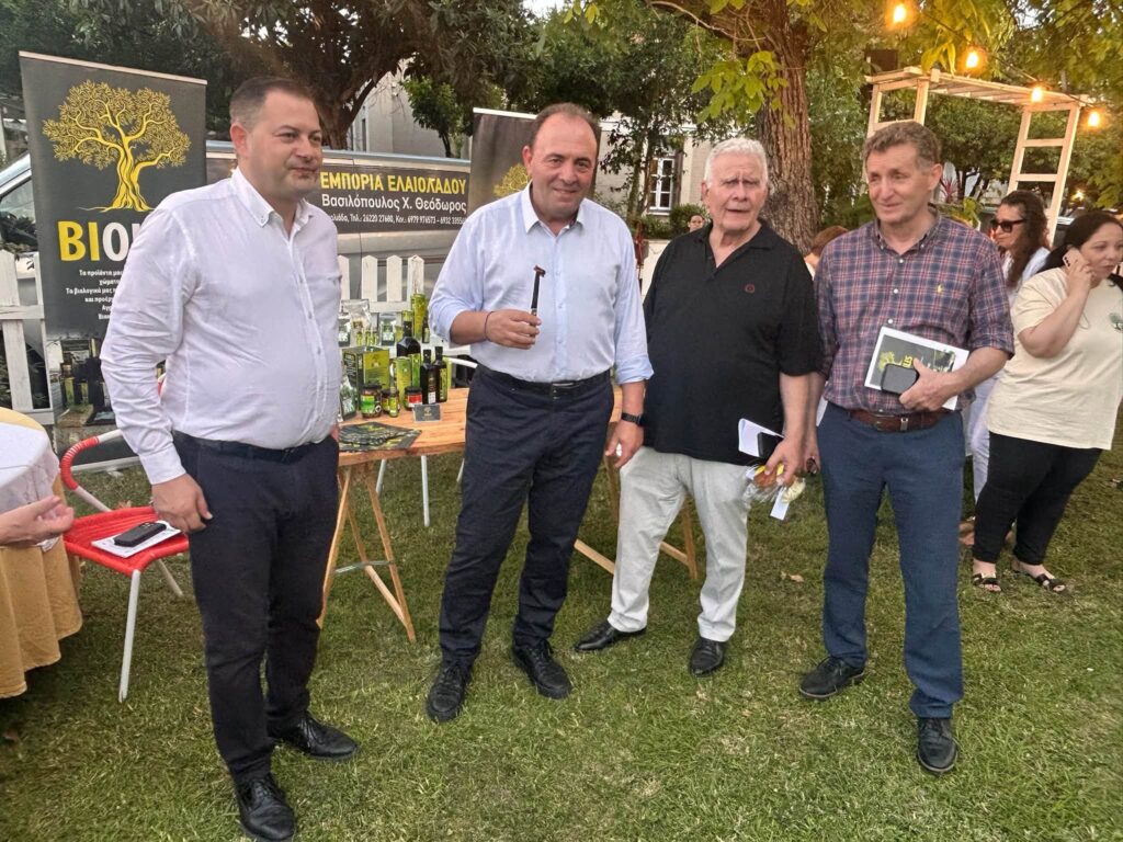 Ο Ανδρέας Φίλιας στην Αρχαία Ολυμπία, στο 4ο Φεστιβάλ Οίνου & Γεύσεων ΦΩΤΟ 9 Ο Ανδρέας Φίλιας στην Αρχαία Ολυμπία, στο 4ο Φεστιβάλ Οίνου & Γεύσεων ΦΩΤΟ