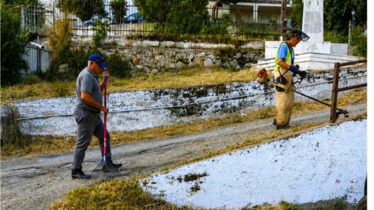 Δυτική Αχαΐα: Επιχείρηση «καθαρά οικόπεδα» με εύφλεκτη βλάστηση, με τον φόβο να καούν ΦΩΤΟ 12 Δυτική Αχαΐα: Επιχείρηση «καθαρά οικόπεδα» με εύφλεκτη βλάστηση, με τον φόβο να καούν ΦΩΤΟ