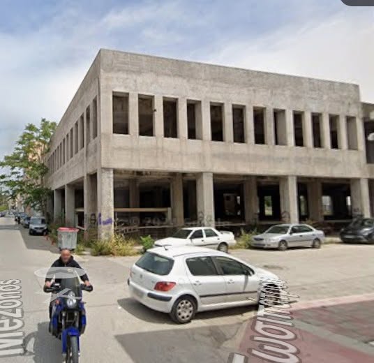 Πάτρα: Ξεκίνησε η κατεδάφιση του ιστορικού εργοστασίου Φανελοποιίας «Μαραγκόπουλος» ΦΩΤΟ 6 Πάτρα: Ξεκίνησε η κατεδάφιση του ιστορικού εργοστασίου Φανελοποιίας «Μαραγκόπουλος» ΦΩΤΟ
