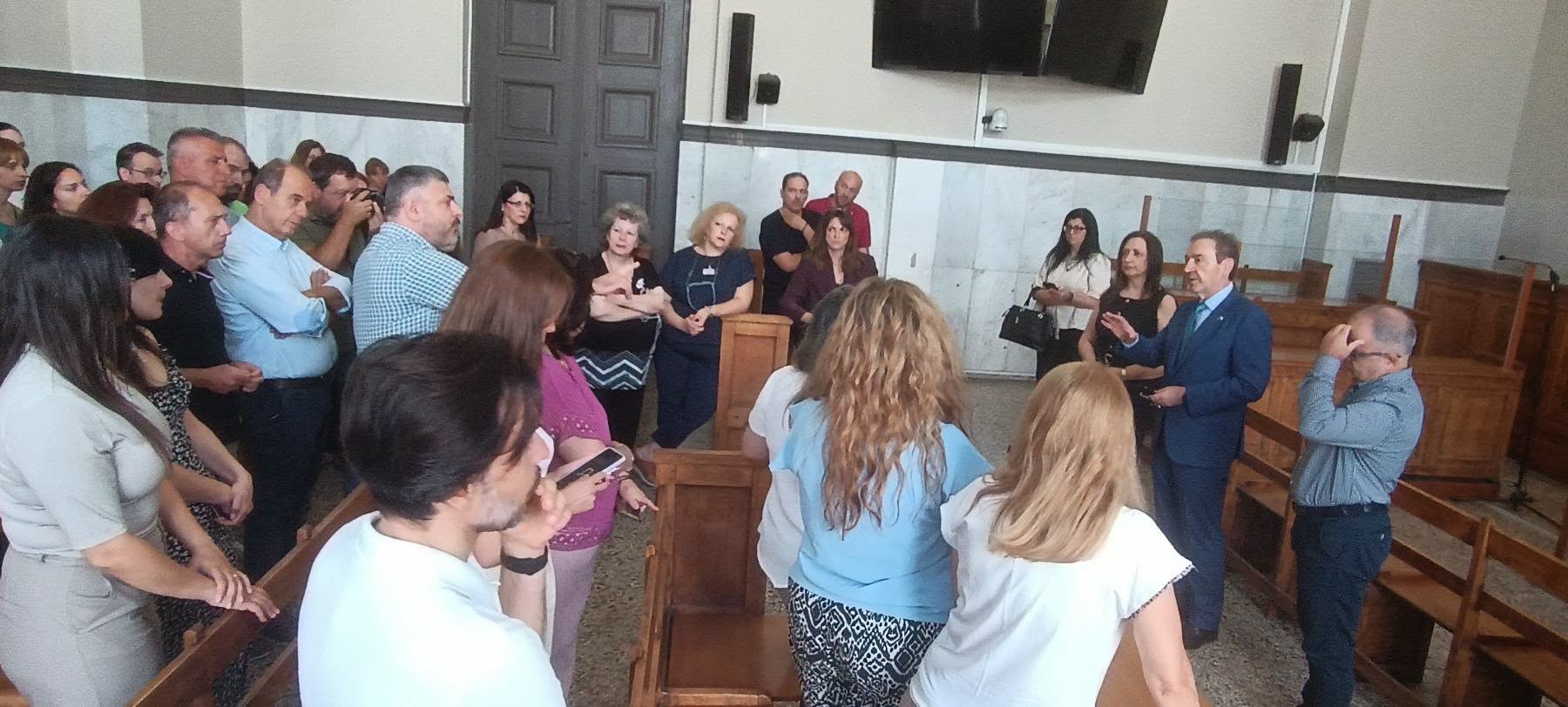 Πάτρα: Διάλογος με φορείς από τον υφυπουργό Ιωάννη Μπούγα, για «δικαιοσύνη στην πράξη» ΦΩΤΟΡΕΠΟΡΤΑΖ 4 Διάλογος με φορείς από τον υφυπουργό Ιωάννη Богά