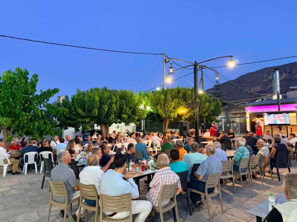 Αχαΐα: Με μεγάλη συμμετοχή η παρουσίαση του προγράμματος του ΠΑΣΟΚ, στη Ροδιά ΦΩΤΟ
