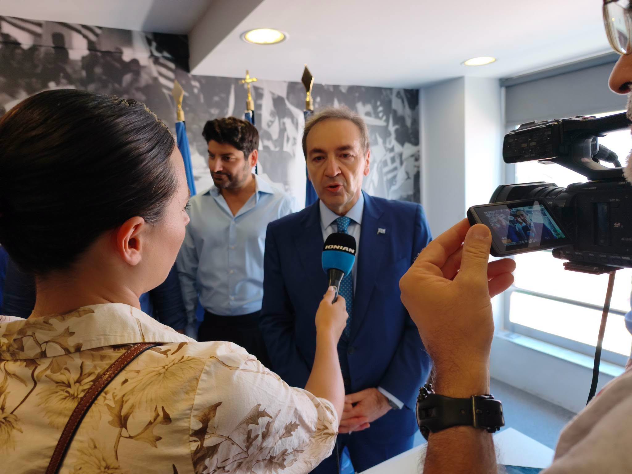 Πάτρα: Επίσκεψη του υφυπουργού Δικαιοσύνης Ιωάννη Μπούγα στην ΝΔ Αχαΐας, για τις κυβερνητικές πρωτοβουλίες ΦΩΤΟ