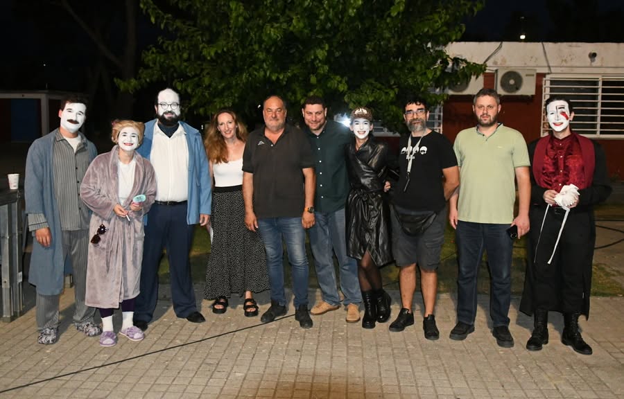 Το Πολιτιστικό Φεστιβάλ Εργαζομένων στην Πλαζ Αγυιάς ΦΩΤΟ 20 Το Πολιτιστικό Φεστιβάλ Εργαζομένων στην Πλαζ Αγυιάς ΦΩΤΟ