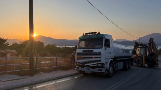 Πλατάνι: Άμεση ήταν η επιχείρηση της Περιφέρειας στην κατάσβεση της πυρκαγιάς ΦΩΤΟ