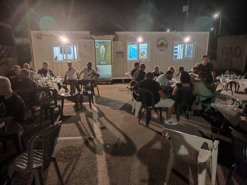 Σωματείο Οδηγών Ταξί Αχαΐας στην Ενωση Ραδιοερασιτεχνών Δυτικής Πελοποννήσου ΦΩΤΟ 9 Σωματείο Οδηγών Ταξί Αχαΐας στην Ενωση Ραδιοερασιτεχνών Δυτικής Πελοποννήσου ΦΩΤΟ