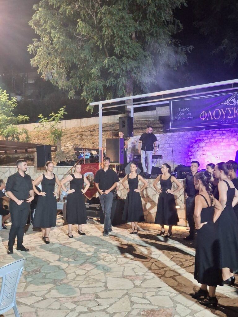 Το «Αντάμωμα των Καλουσιωτών» ΦΩΤΟ 16 Το «Αντάμωμα των Καλουσιωτών» ΦΩΤΟ