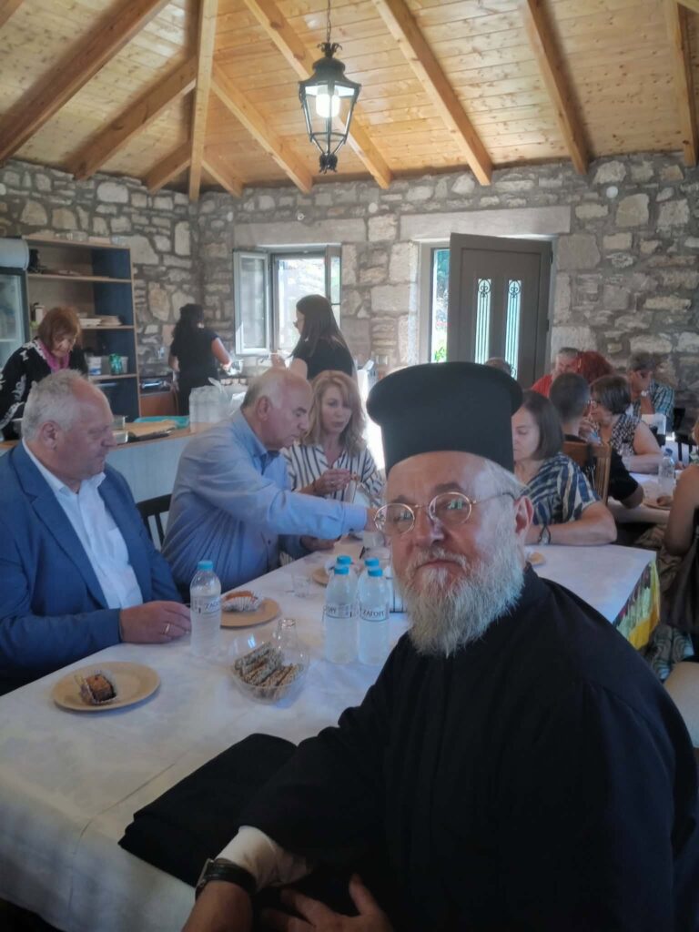 Η πολιτευτής της ΝΔ Γιώτα Παυλοπούλου στις Σειρές Καλαβρύτων για τον Αγιο Παΐσιο ΦΩΤΟ