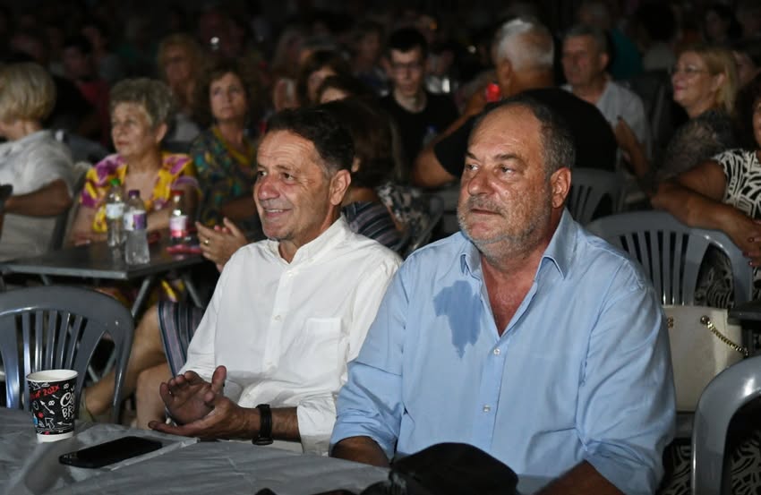 Το Πολιτιστικό Φεστιβάλ Εργαζομένων στην Πλαζ Αγυιάς ΦΩΤΟ
