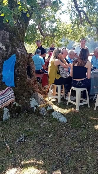 Ο Πολιτιστικός Σύλλογος Καλάνιστρας σε παραδιακό γλέντι ΒΙΝΤΕΟ-ΦΩΤΟμν