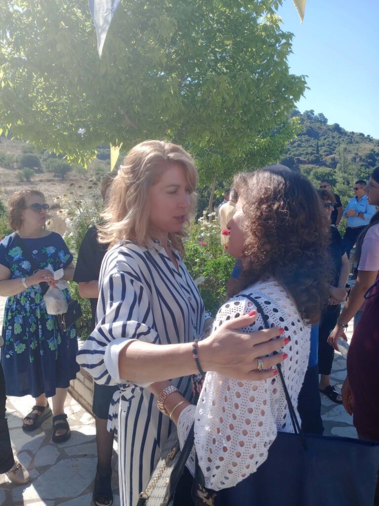 Η πολιτευτής της ΝΔ Γιώτα Παυλοπούλου στις Σειρές Καλαβρύτων για τον Αγιο Παΐσιο ΦΩΤΟ