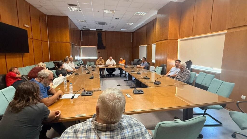 Δυτική Αχαΐα: Σύσκεψη για την άρδευση από το Φράγμα Πηνειού προς αποφυγήν λειψυδρίας ΒΙΝΤΕΟ-ΦΩΤΟ 5 Δυτική Αχαΐα: Σύσκεψη για την άρδευση από το Φράγμα Πηνειού προς αποφυγήν λειψυδρίας ΒΙΝΤΕΟ-ΦΩΤΟ