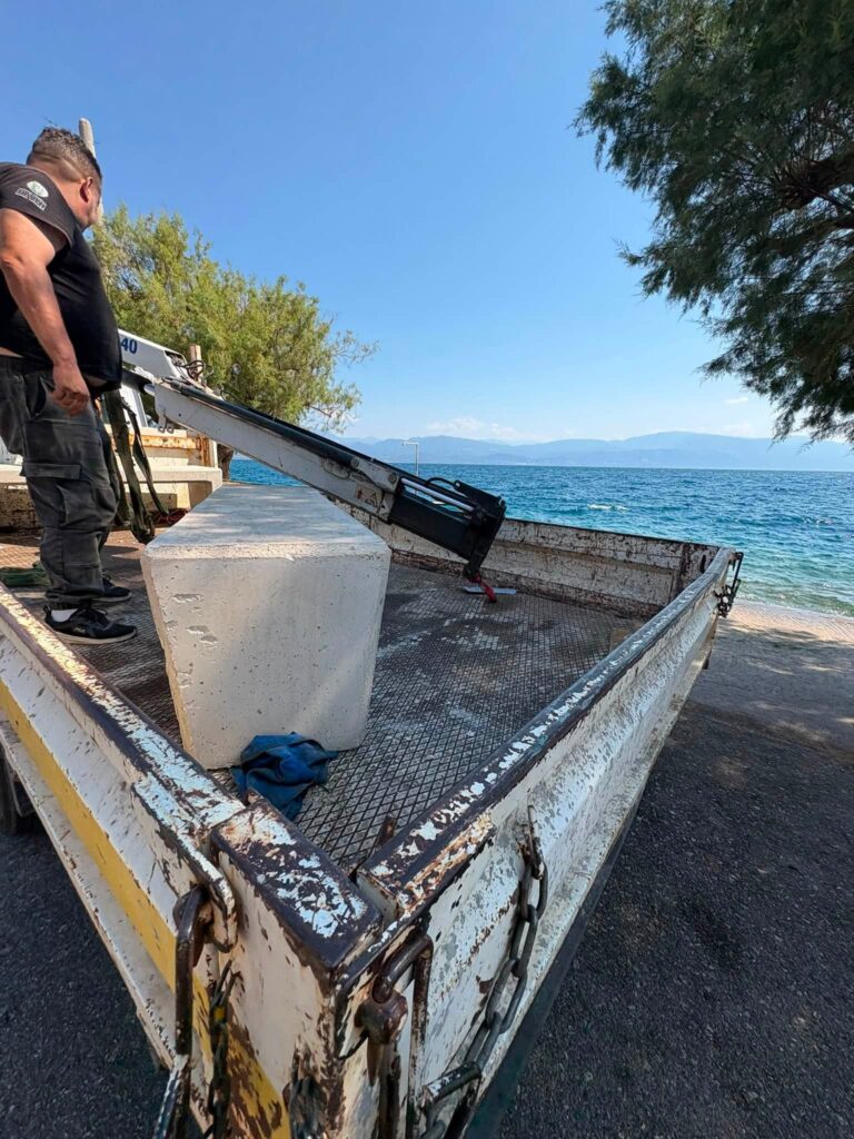 Ψαθόπυργος: Νέα παγκάκια στο παραλιακό μέτωπο ΦΩΤΟ 6 Ψαθόπυργος: Νέα παγκάκια στο παραλιακό μέτωπο ΦΩΤΟ